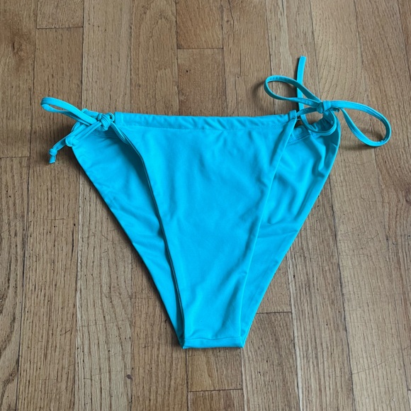 Londre Ruched Drawstring bikini bottom, M - Picture 3 of 4
